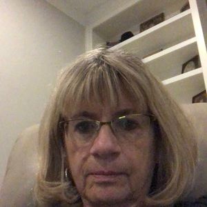 Meet your Posher, Candis